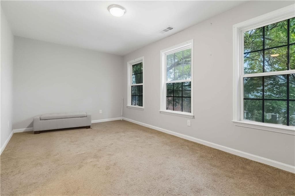 3 bedroom, 3 bathroom, 1,728 sq ft single family residence for sale at 925 Sims Street, Atlanta, GA 30310 — photo 9