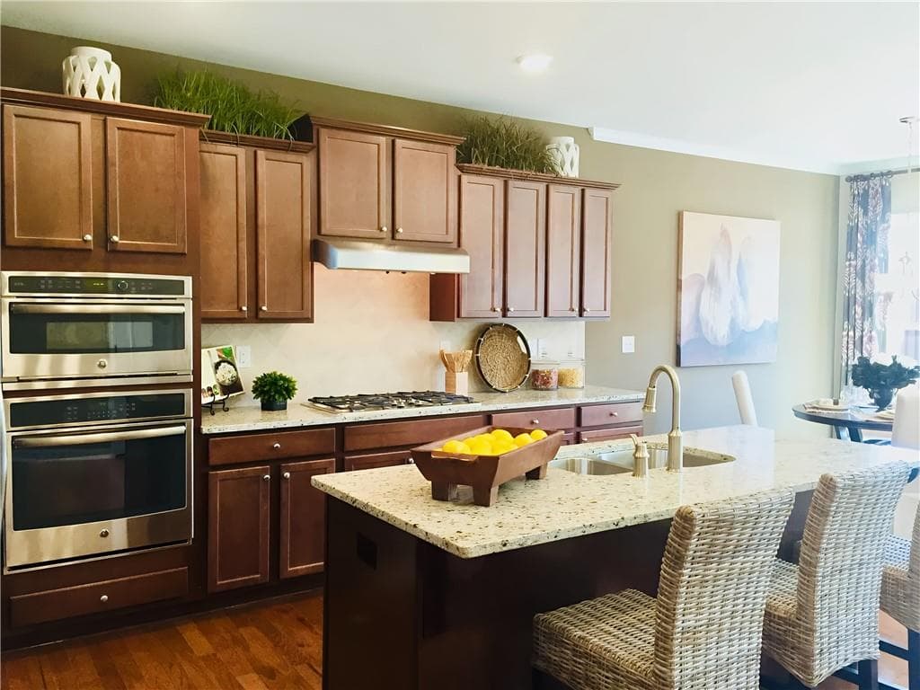 4 bedroom, 4 bathroom, 2,221 sq ft townhouse for rent at 663 Greencrest Lane, Alpharetta, GA 30004 for $3,000 a month — photo 4