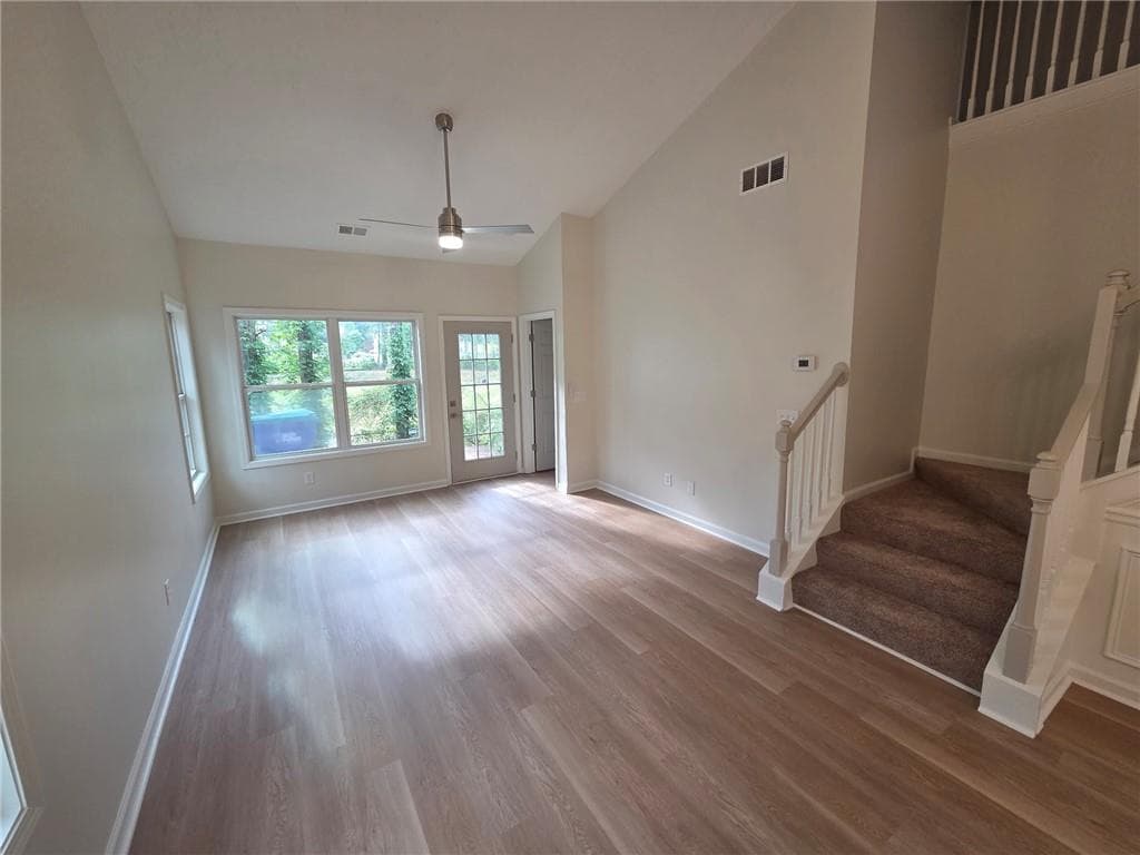 3 bedroom, 3 bathroom, 1,550 sq ft townhouse for sale at 2555 Flat Shoals Road 2701, Atlanta, GA 30349 — photo 5