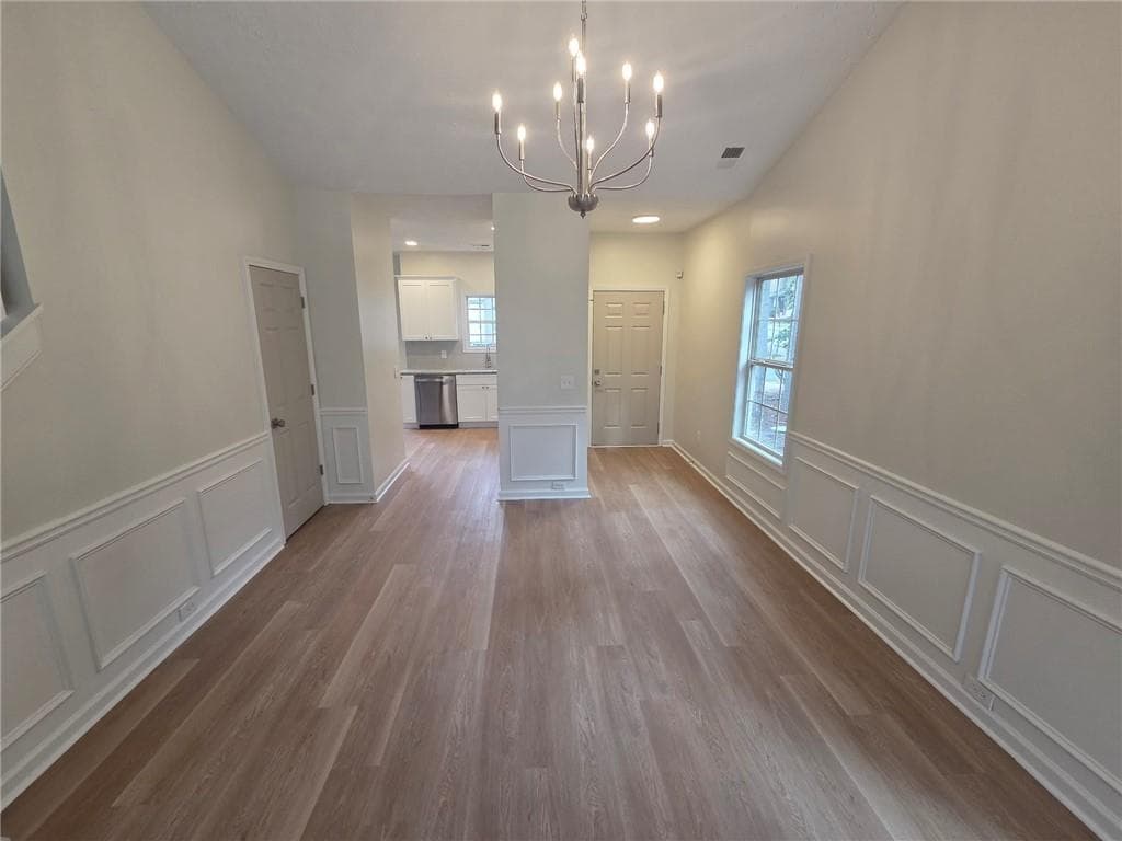 3 bedroom, 3 bathroom, 1,550 sq ft townhouse for sale at 2555 Flat Shoals Road 2701, Atlanta, GA 30349 — photo 6
