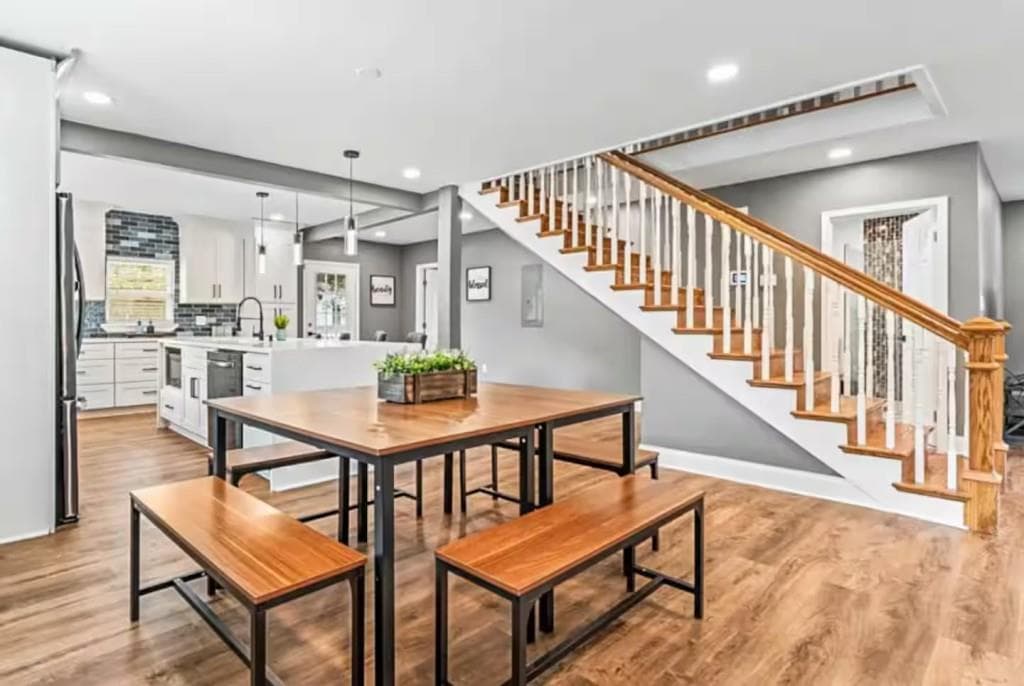 4 bedroom, 3 bathroom, 2,636 sq ft single family residence for sale at 1204 Martin Luther King Junior Drive, Atlanta, GA 30314 — photo 6