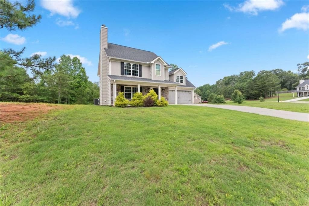3 bedroom, 3 bathroom, 1,817 sq ft single family residence for sale at 5442 Stepstone Way, Gainesville, GA 30506 — photo 4
