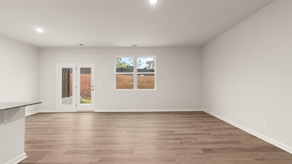 3 bedroom, 3 bathroom, 1,857 sq ft townhouse for sale at 2354 Carlton Parkway, Douglasville, GA 30135 — photo 9