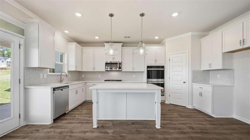 5 bedroom, 4 bathroom, 3,034 sq ft single family residence under contract at 500 Olson Lane, Locust Grove, GA 30248 — photo 10