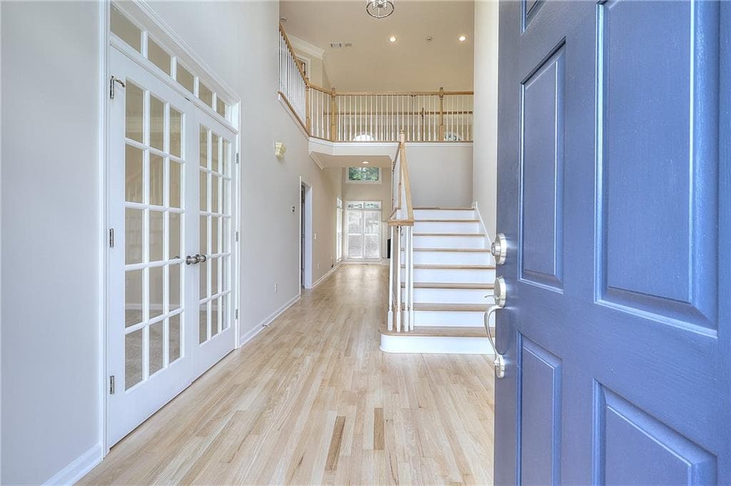 5 bedroom, 5 bathroom, 4,900 sq ft single family residence for sale at 1252 Braeburn Drive, Lawrenceville, GA 30044 — photo 6