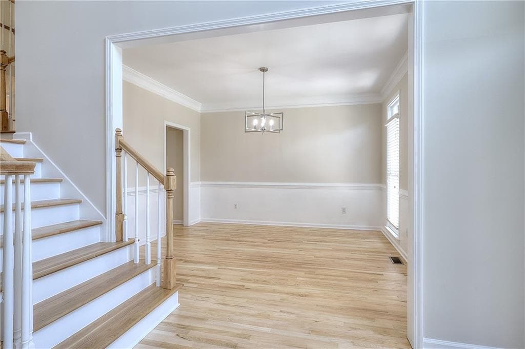 5 bedroom, 5 bathroom, 4,900 sq ft single family residence for sale at 1252 Braeburn Drive, Lawrenceville, GA 30044 — photo 7