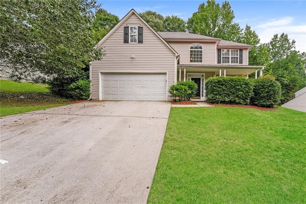 3 bedroom, 3 bathroom, 2,208 sq ft single family residence for sale at 827 Shadow Lake Drive, Lithonia, GA 30058