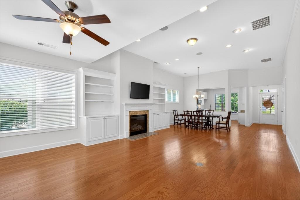 3 bedroom, 3 bathroom, 2,014 sq ft single family residence for sale at 3655 Cresswind Parkway, Gainesville, GA 30504 — photo 8