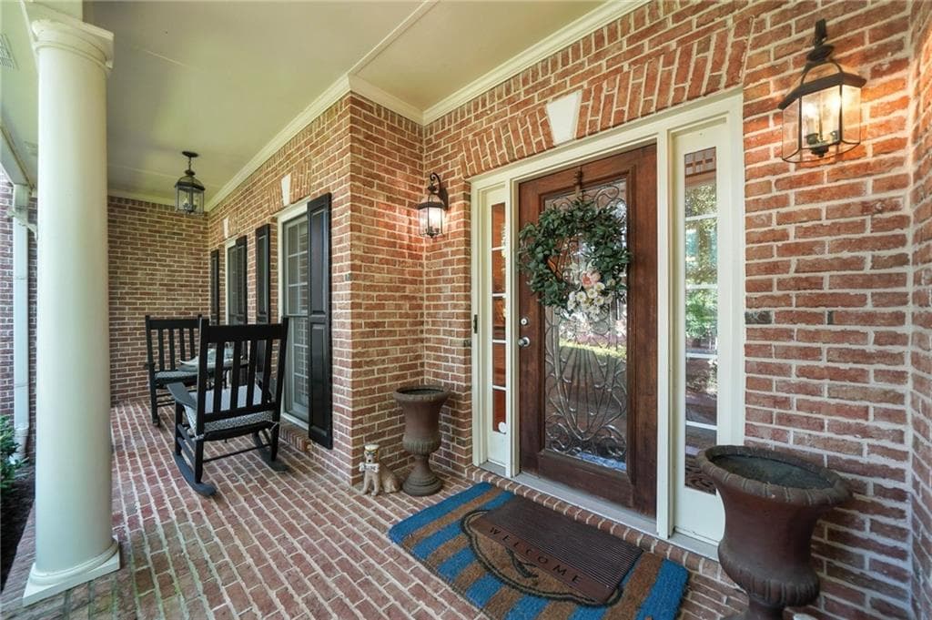 5 bedroom, 4 bathroom, 6,010 sq ft single family residence under contract at 1383 Bridge Mill Avenue, Canton, GA 30114 — photo 3