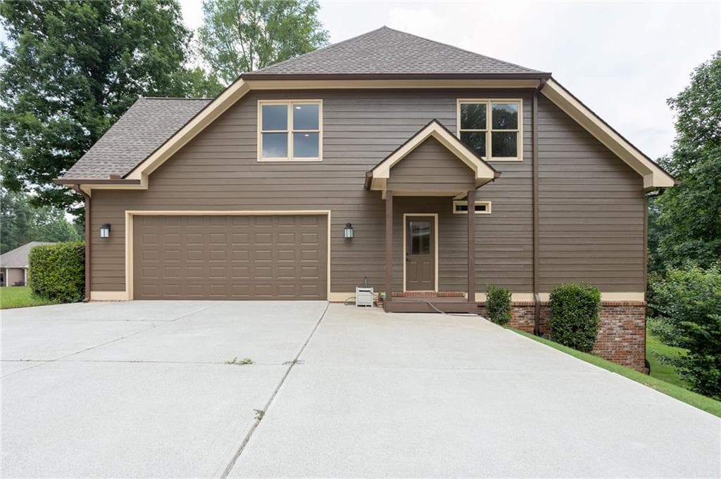 5 bedroom, 3 bathroom, 2,701 sq ft single family residence for sale at 348 Hidden Trail, Pendergrass, GA 30567 — photo 8