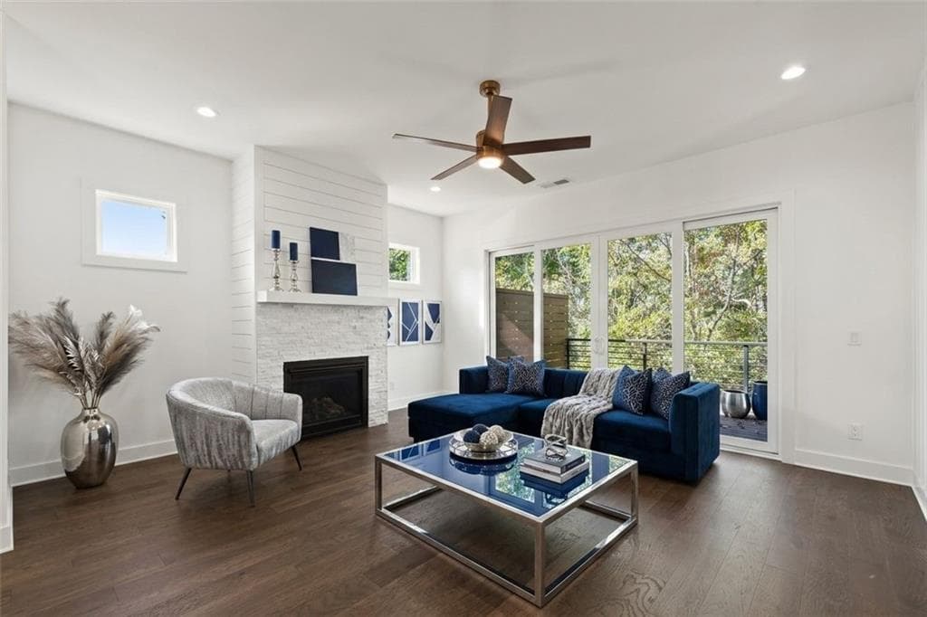 3 bedroom, 4 bathroom, 2,080 sq ft townhouse for sale at 2335 Mason Drive D27, Atlanta, GA 30316 — photo 7