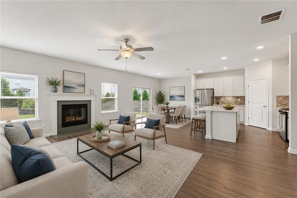 5 bedroom, 3 bathroom, 2,895 sq ft single family residence for sale at 4787 Electric Avenue, Mableton, GA 30126 — photo 2