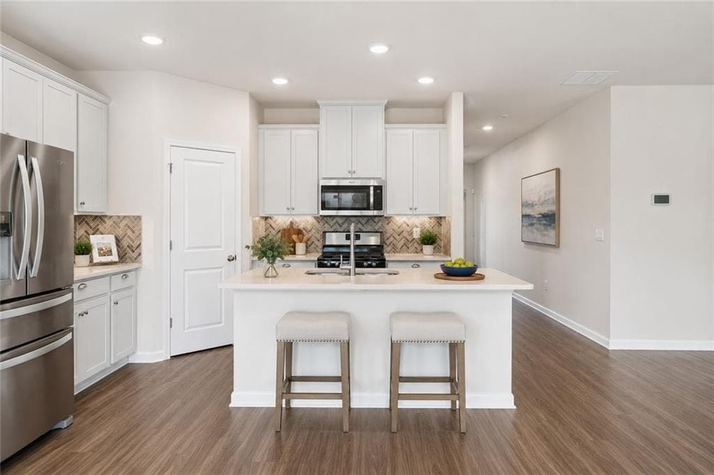 5 bedroom, 3 bathroom, 2,895 sq ft single family residence for sale at 4787 Electric Avenue, Mableton, GA 30126 — photo 4