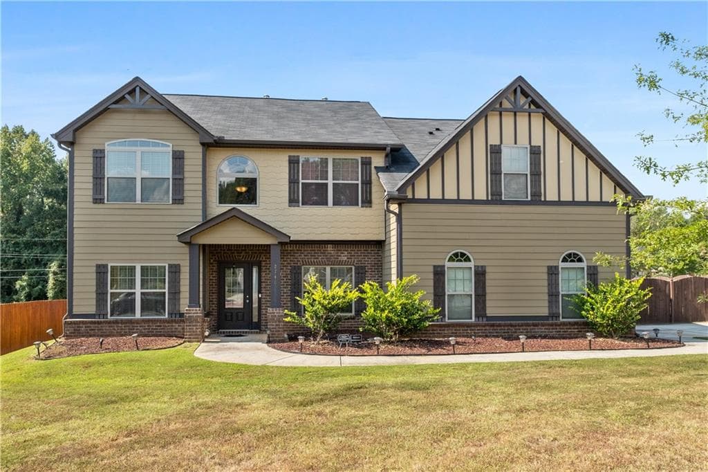 5 bedroom, 4 bathroom, 3,198 sq ft single family residence for sale at 2748 Village Park Drive, Ellenwood, GA 30294 — photo 2