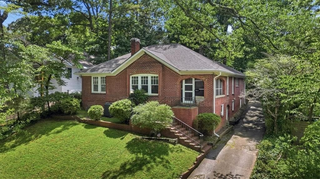 3 bedroom, 2 bathroom, 1,544 sq ft single family residence sold at 1513 Melrose Drive, Atlanta, GA 30310