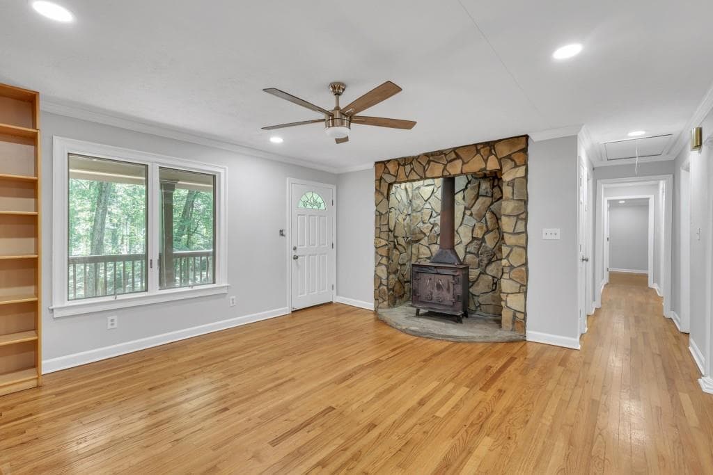 5 bedroom, 4 bathroom, 3,256 sq ft single family residence for sale at 4934 Shiloh Drive, Loganville, GA 30052 — photo 4