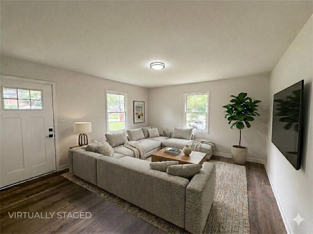 3 bedroom, 1 bathroom, 1,107 sq ft single family residence for sale at 155 Conrad Drive, Athens, GA 30601 — photo 2
