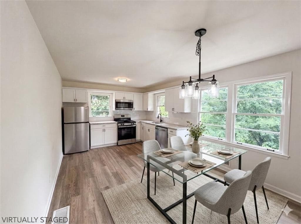3 bedroom, 1 bathroom, 1,107 sq ft single family residence for sale at 155 Conrad Drive, Athens, GA 30601 — photo 3