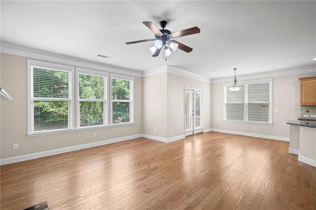 5 bedroom, 5 bathroom, 3,763 sq ft single family residence for sale at 1040 Krobot Way, Milton, GA 30004 — photo 10
