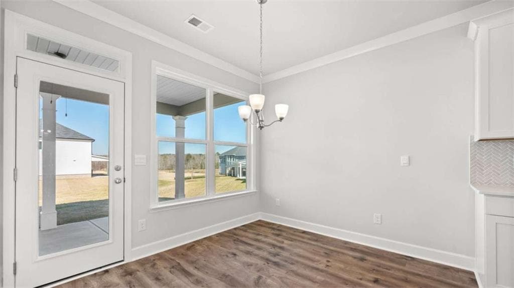 4 bedroom, 3 bathroom, 2,533 sq ft single family residence for sale at 532 Olson Lane, Locust Grove, GA 30248 — photo 7