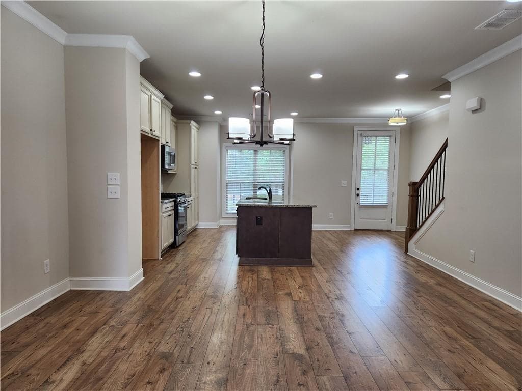 3 bedroom, 4 bathroom, 2,088 sq ft townhouse for rent at 1323 Faircrest Way, Suwanee, GA 30024 for $2,700 a month — photo 8