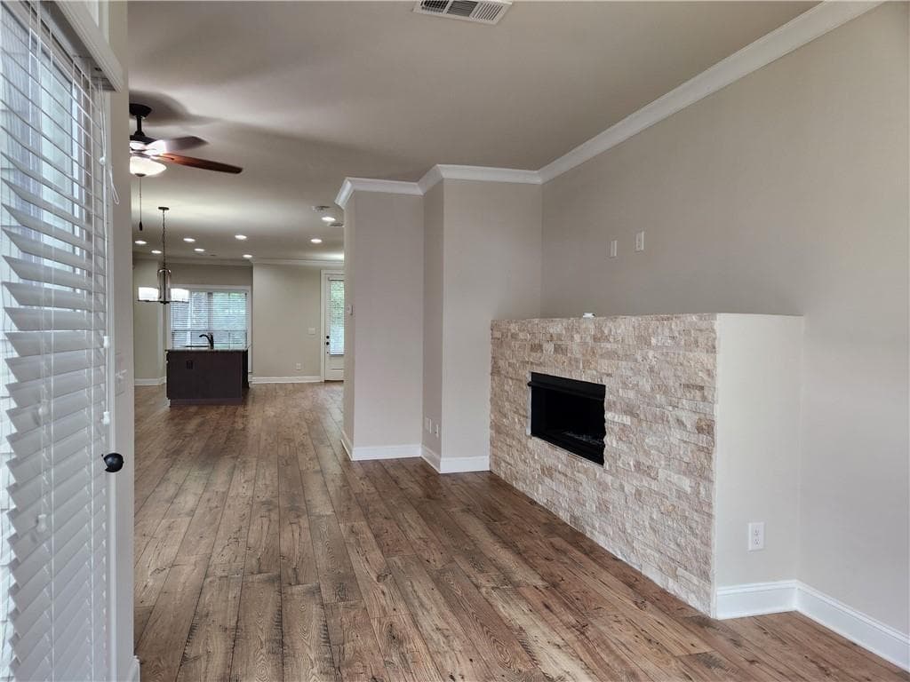 3 bedroom, 4 bathroom, 2,088 sq ft townhouse for rent at 1323 Faircrest Way, Suwanee, GA 30024 for $2,700 a month — photo 9