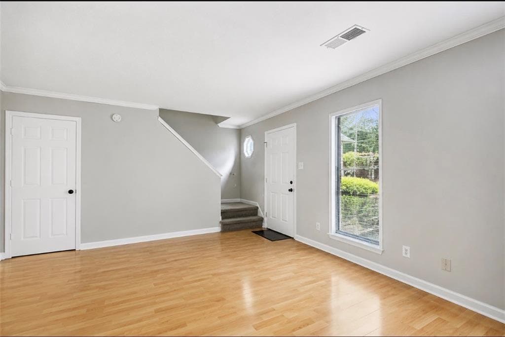2 bedroom, 3 bathroom, 1,242 sq ft townhouse for rent at 2390 Newport Landing, Alpharetta, GA 30009 for $1,900 a month — photo 3