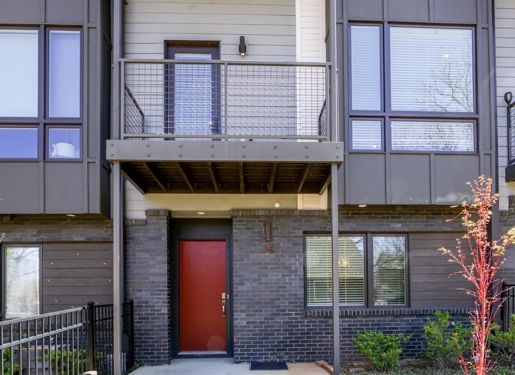 4 bedroom, 5 bathroom, 2,520 sq ft townhouse for rent at 1145 Kirkwood Avenue 14, Atlanta, GA 30316 for $3,800 a month — photo 2
