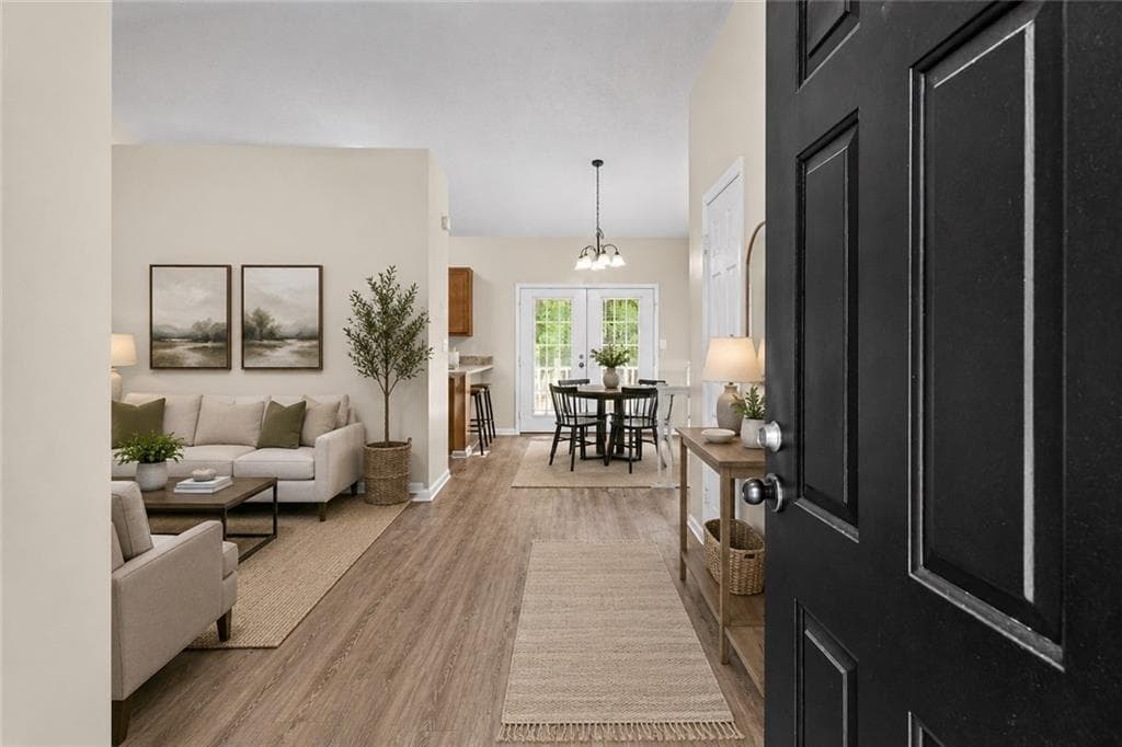 3 bedroom, 3 bathroom, 1,618 sq ft single family residence for sale at 118 Black Oak Court, Stockbridge, GA 30281 — photo 4