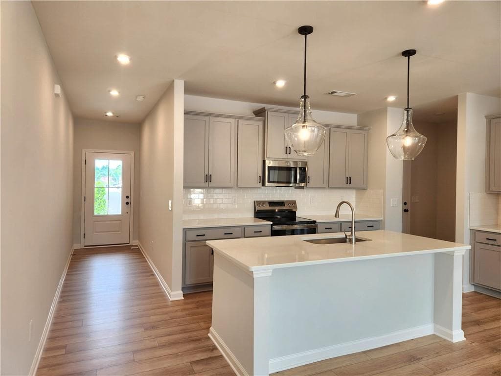 3 bedroom, 3 bathroom townhouse for rent at 848 Leraes Way, Loganville, GA 30052 for $2,400 a month