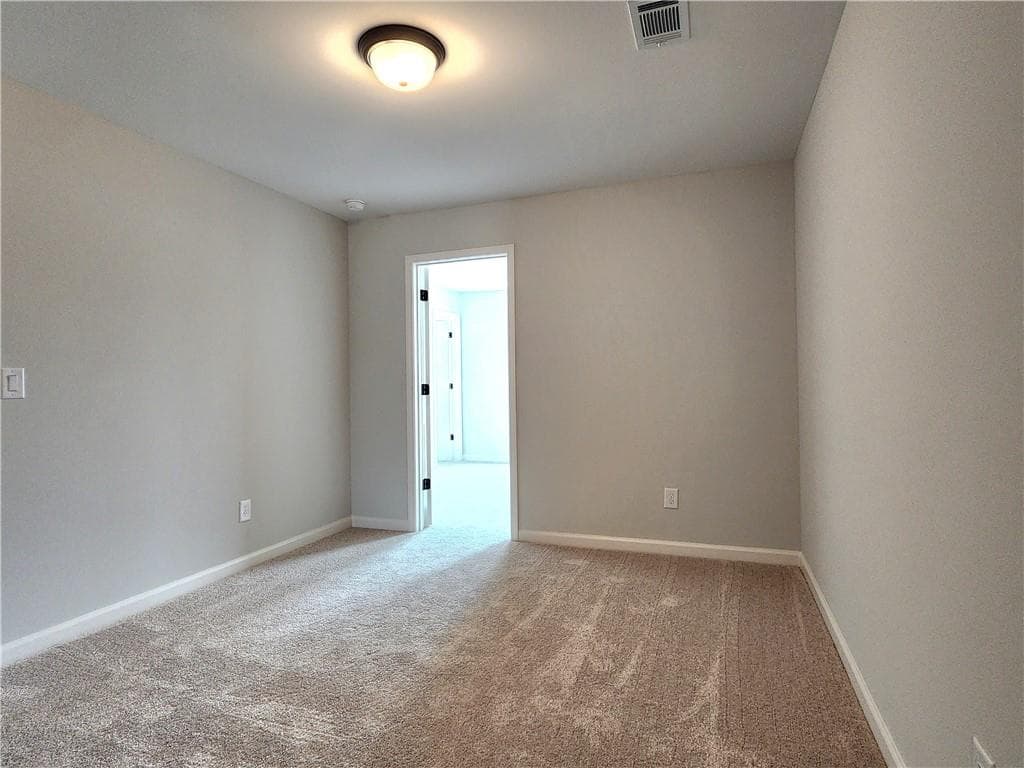 3 bedroom, 3 bathroom townhouse for rent at 848 Leraes Way, Loganville, GA 30052 for $2,400 a month — photo 9