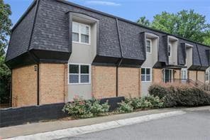 2 bedroom, 3 bathroom, 1,408 sq ft condominium for rent at 275 Winding River Road C, Atlanta, GA 30350 for $2,100 a month — photo 2