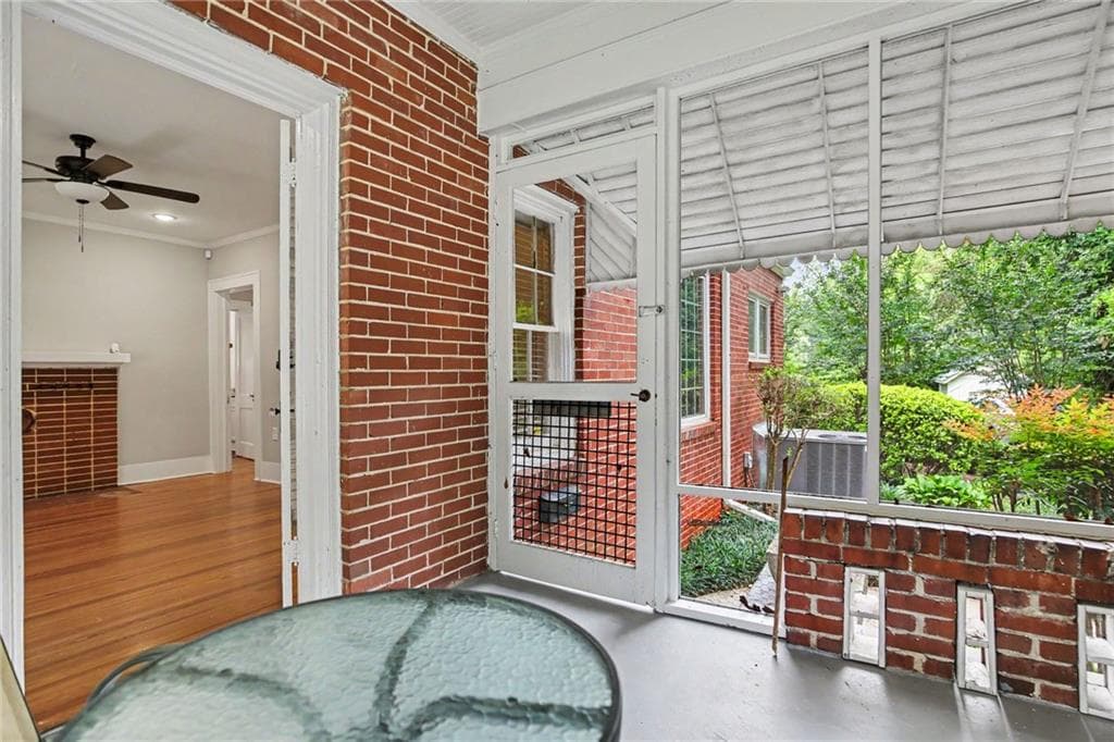 2 bedroom, 1 bathroom, 1,308 sq ft single family residence for sale at 109 Stockbridge Road, Jonesboro, GA 30236 — photo 6