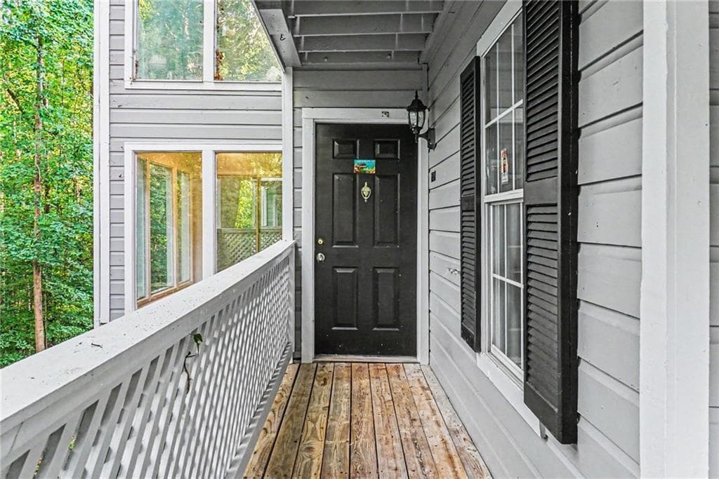 2 bedroom, 2 bathroom, 1,102 sq ft condominium for sale at 1201 Vicksburg Place, Atlanta, GA 30350 — photo 3