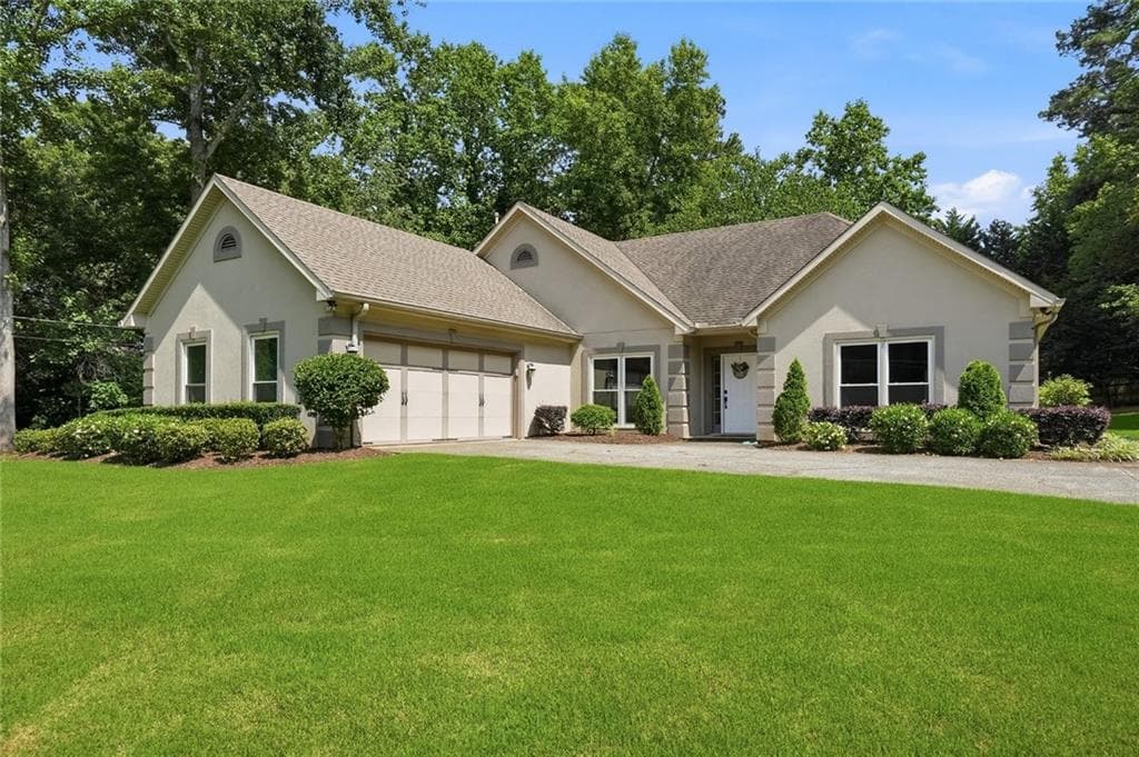 3 bedroom, 2 bathroom, 1,938 sq ft single family residence for sale at 5804 County Court, Buford, GA 30518