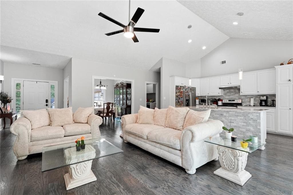 3 bedroom, 2 bathroom, 1,938 sq ft single family residence for sale at 5804 County Court, Buford, GA 30518 — photo 7
