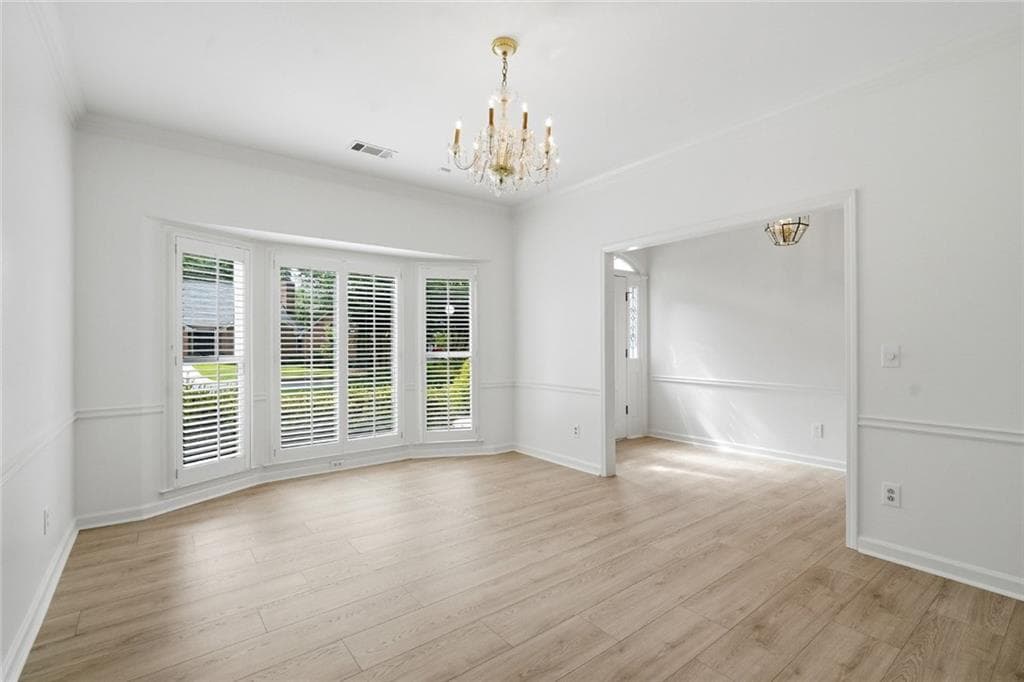 3 bedroom, 3 bathroom, 2,508 sq ft single family residence for rent at 330 Carybell Lane, Alpharetta, GA 30004 for $3,750 a month — photo 4