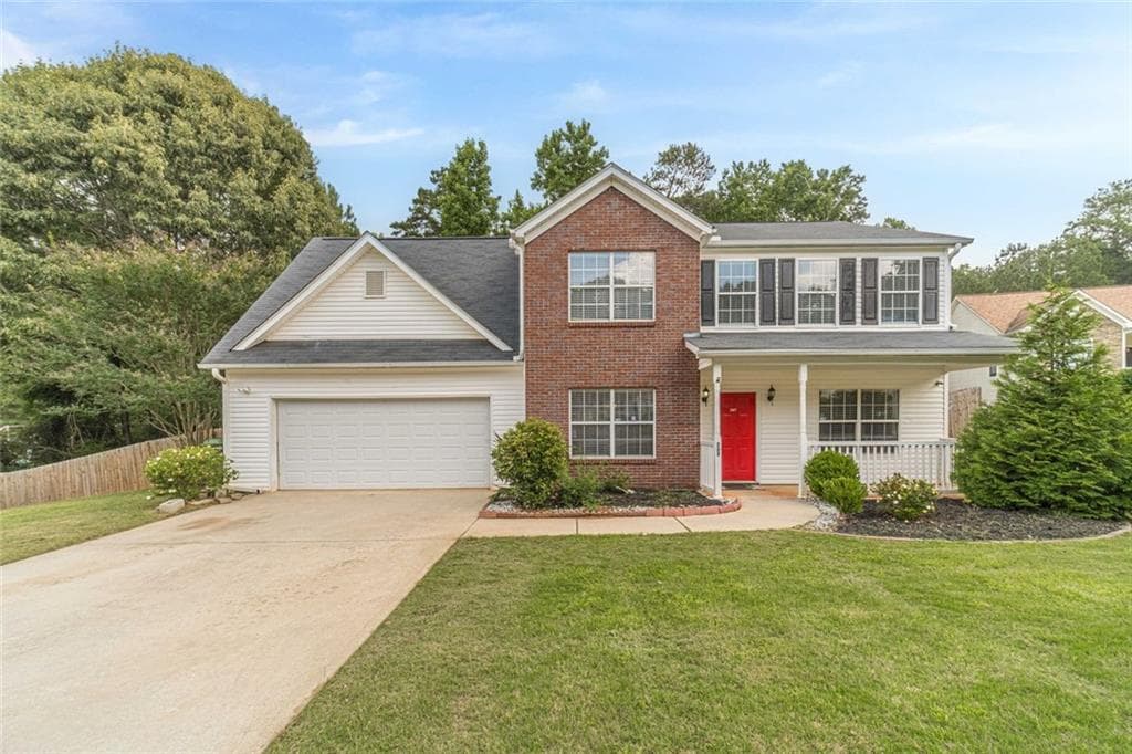 4 bedroom, 3 bathroom, 2,443 sq ft single family residence for sale at 207 Belmont Drive, Monroe, GA 30655 — photo 1 of 33
