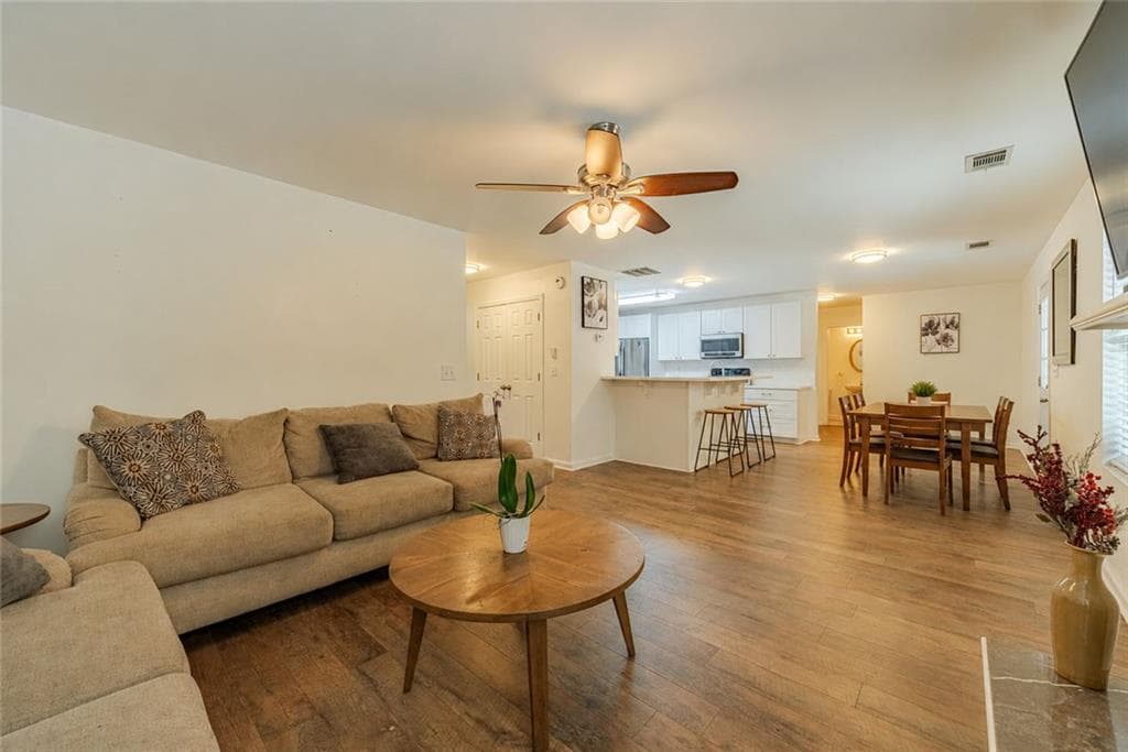 4 bedroom, 3 bathroom, 2,443 sq ft single family residence for sale at 207 Belmont Drive, Monroe, GA 30655 — photo 10