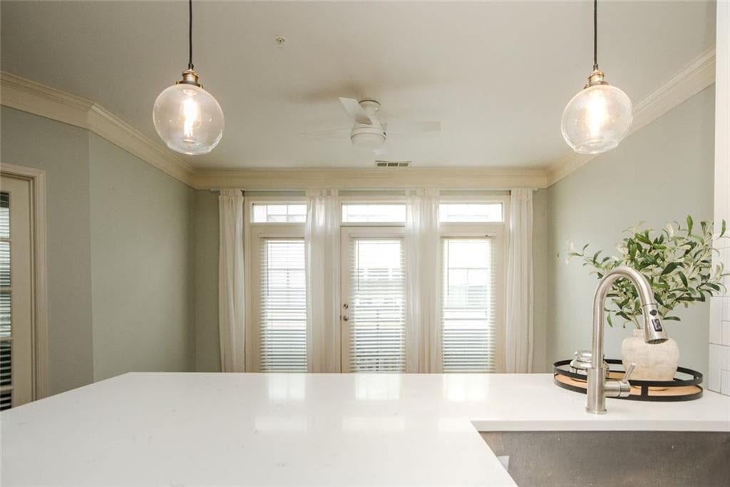 3 bedroom, 3 bathroom, 1,500 sq ft condominium for sale at 400 17th Street 1332, Atlanta, GA 30363 — photo 6