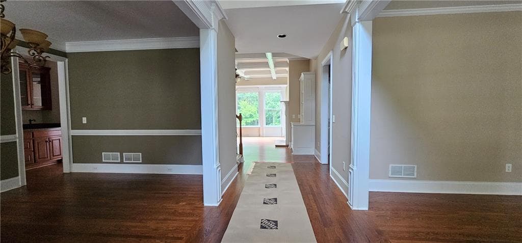 5 bedroom, 4 bathroom, 3,365 sq ft single family residence for rent at 1450 Ashbury Park Drive Northeast, Hoschton, GA 30548 for $3,500 a month — photo 3