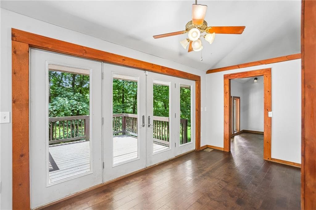3 bedroom, 3 bathroom, 3,073 sq ft single family residence for sale at 1319 Crumbley Road, Mcdonough, GA 30252 — photo 10