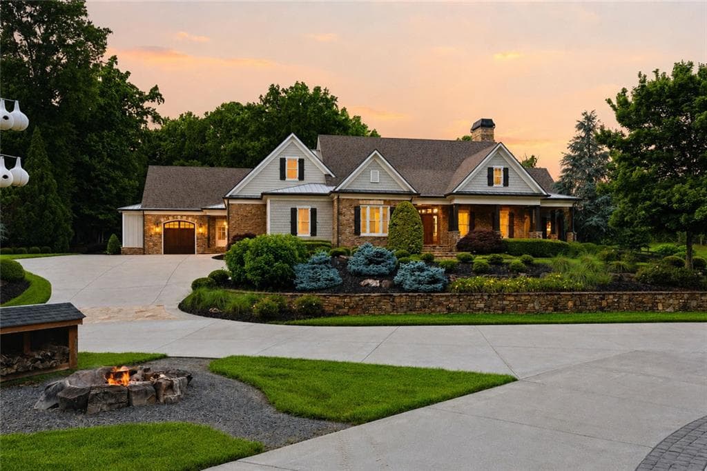 6 bedroom, 8 bathroom, 13,672 sq ft single family residence for sale at 5135 Howard Road, Cumming, GA 30040 — photo 3