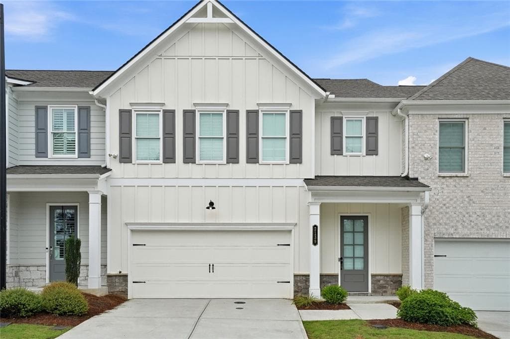 3 bedroom, 4 bathroom, 2,604 sq ft townhouse for sale at 2139 Kirkham Way, Kennesaw, GA 30152
