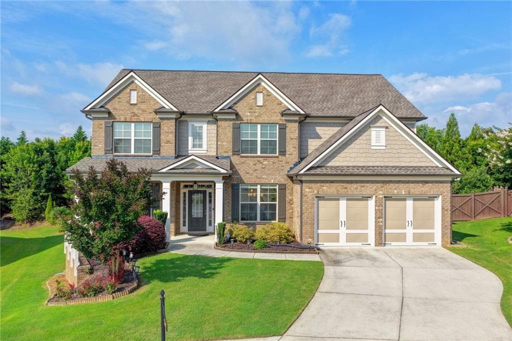 4 bedroom, 4 bathroom, 3,532 sq ft single family residence under contract at 2460 Wildlife Ct., Buford, GA 30519 — photo 2