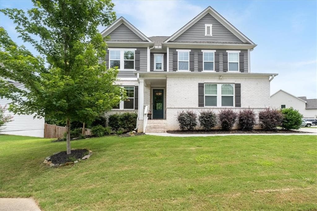 5 bedroom, 4 bathroom, 3,640 sq ft single family residence for sale at 22 Knollwood Way, Cartersville, GA 30121