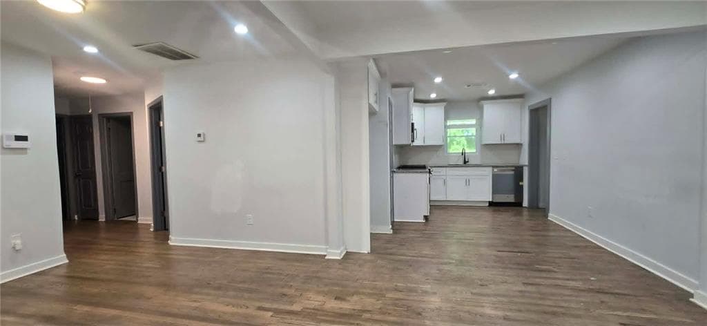 3 bedroom, 2 bathroom, 1,231 sq ft single family residence for sale at 2410 Macon Drive, Atlanta, GA 30315 — photo 4