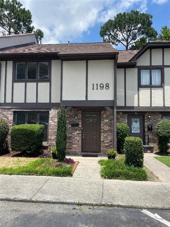 3 bedroom, 2 bathroom, 1,425 sq ft condominium sold at 1198 Ashborough Terrace F, Marietta, GA 30067