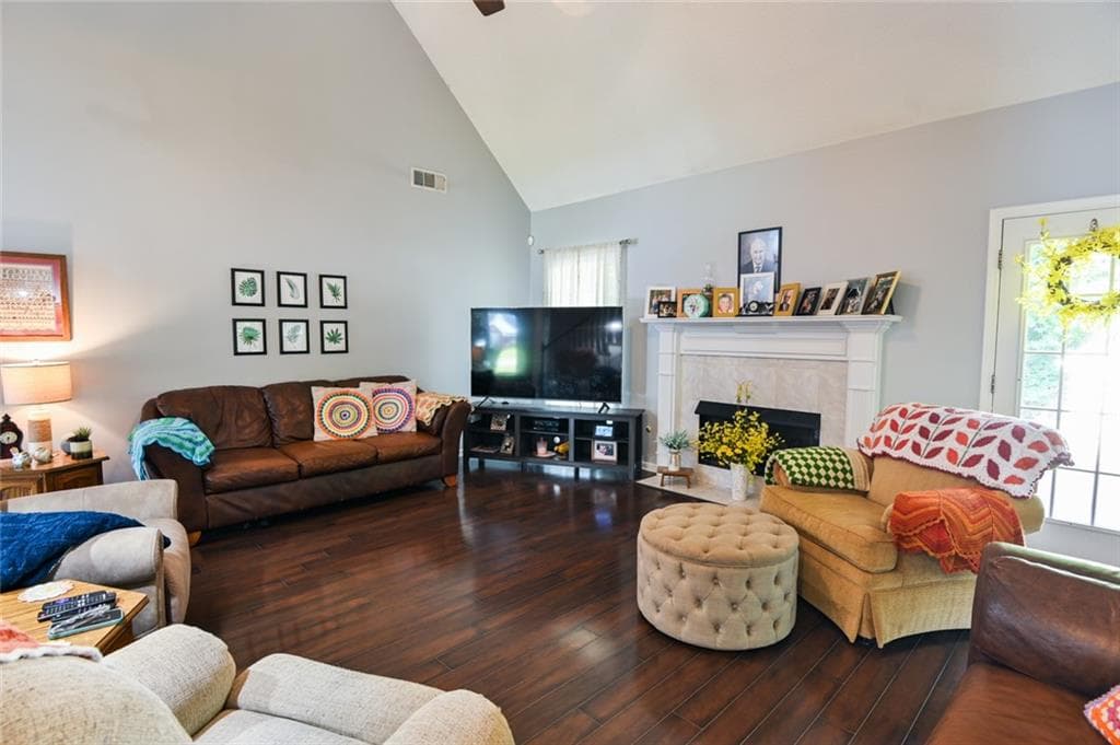 4 bedroom, 3 bathroom, 2,426 sq ft single family residence for sale at 385 Glynnshire Court, Covington, GA 30016 — photo 7