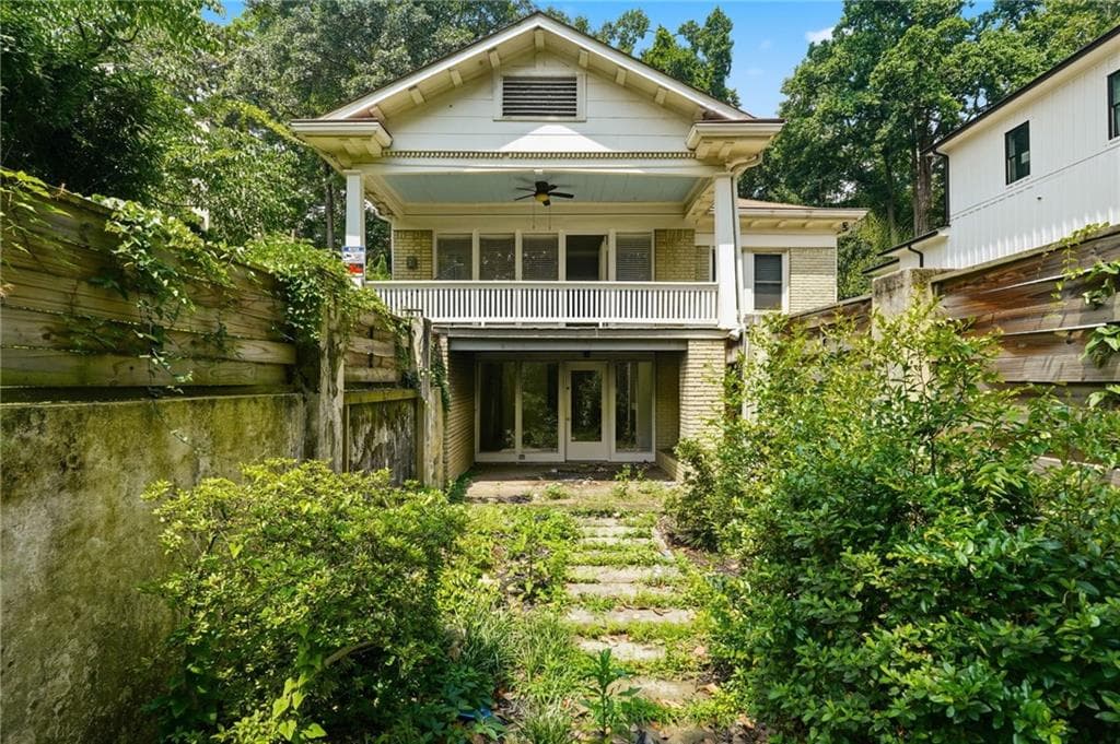 3 bedroom, 2 bathroom, 1,735 sq ft single family residence sold at 868 Durant Place, Atlanta, GA 30308